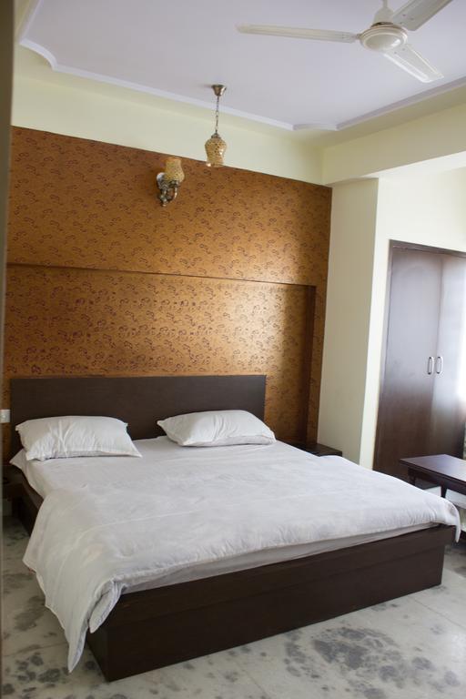 Hotel Holiday Home Jaipur Buitenkant foto